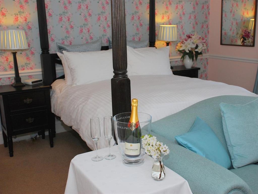 Dunkery Beacon Country House (Adults Only) Wootton Courtenay Room photo